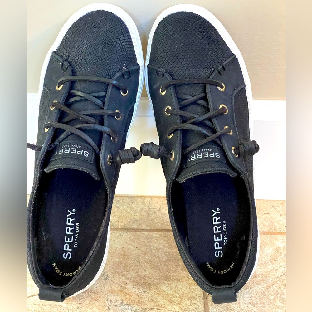 Platform Sperry Tennis Shoes